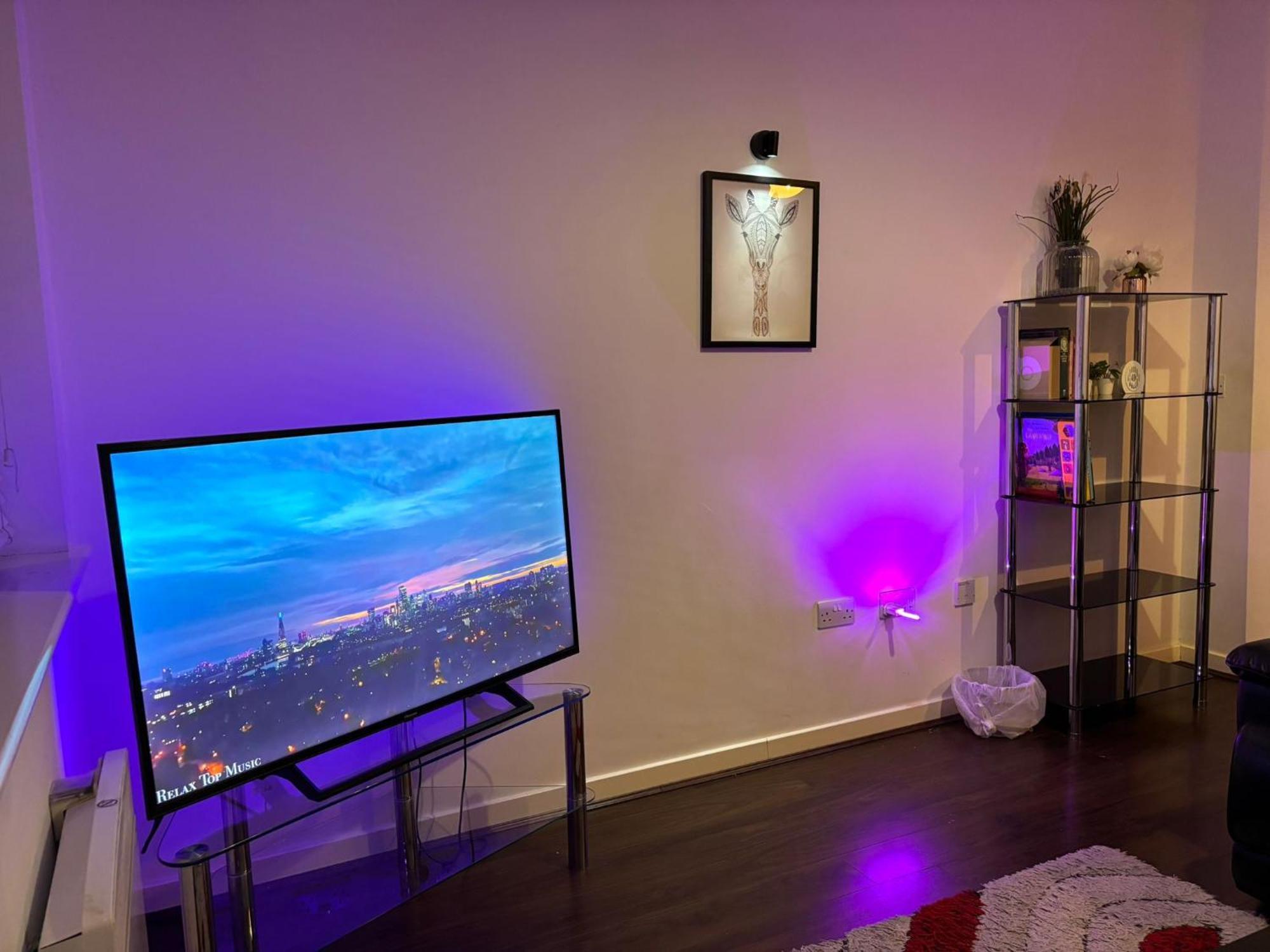 24-7 Secured City Centre Apartments With Free Underground Parking And Wifi Бирмингем Экстерьер фото